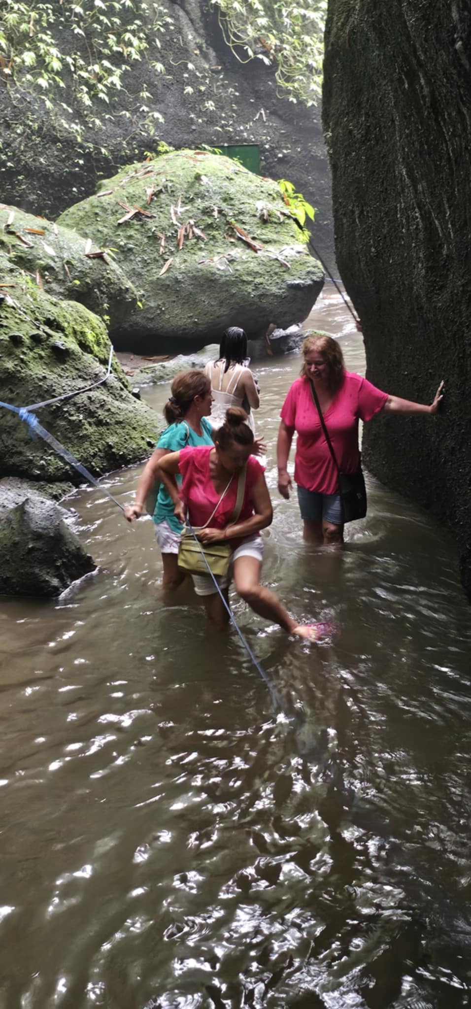 am Tukad Cepung Wasserfall